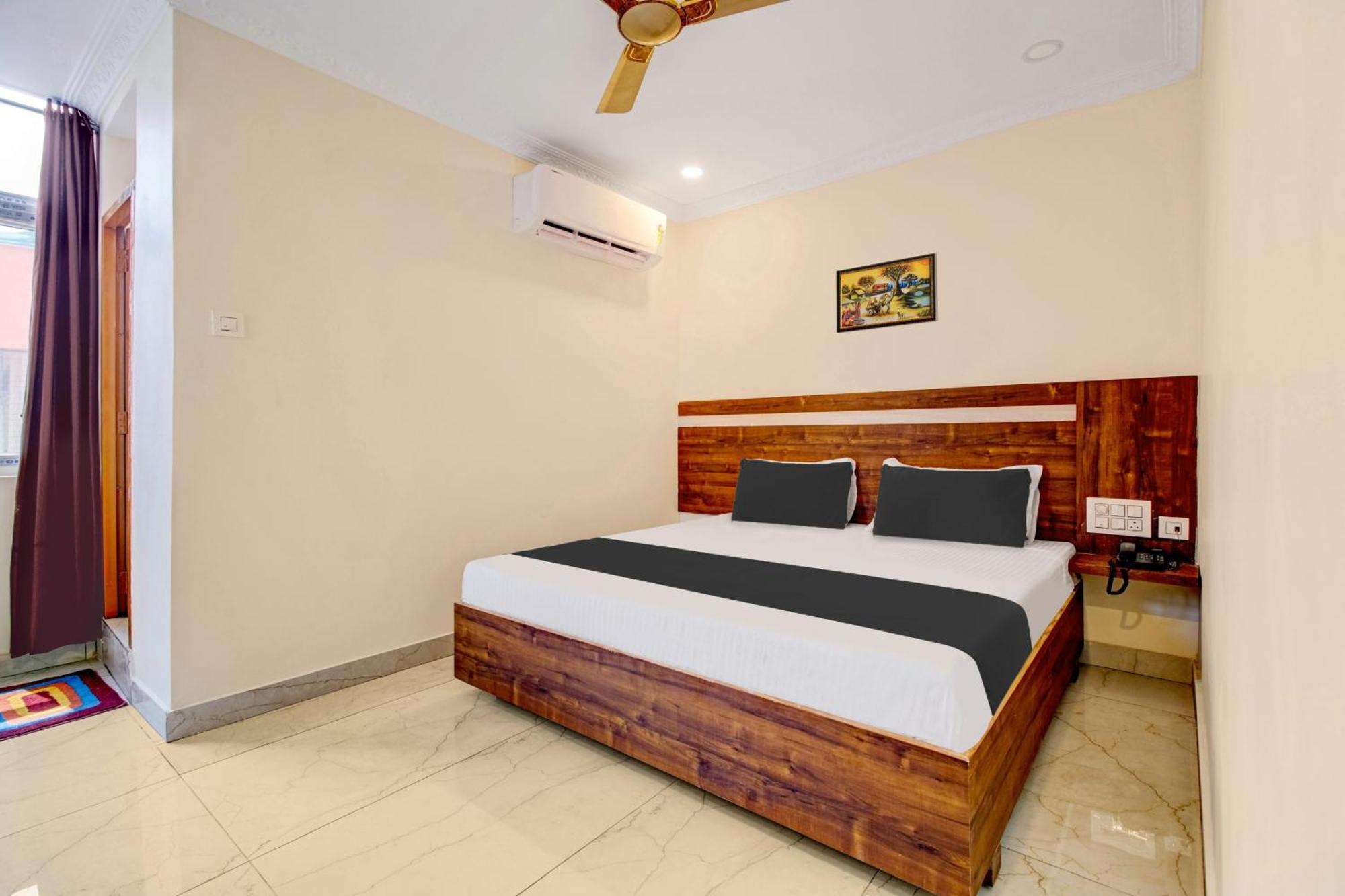 Hotel O Leela Elite Vijayawāda Buitenkant foto